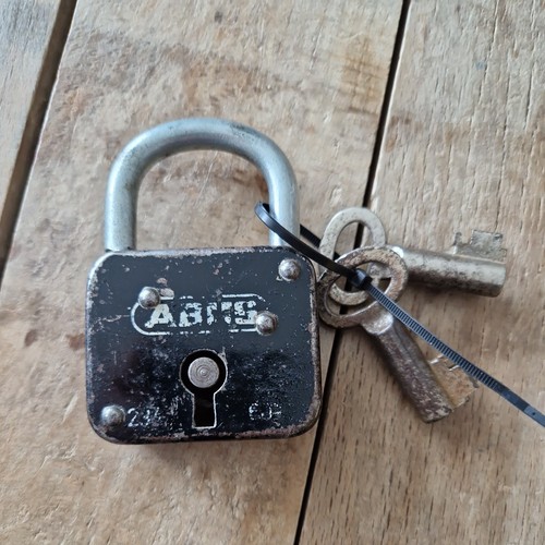 Altes vorhängeschloß abus - altes,