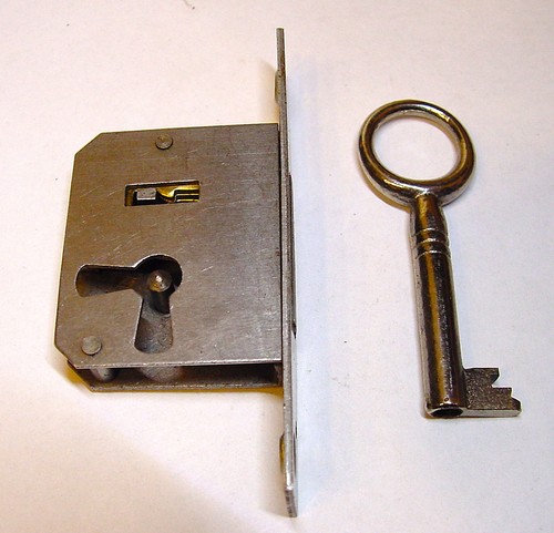 Möbel einsteckschloss 20mm - möbel,