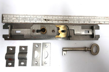 Schubstangenschloß rechts